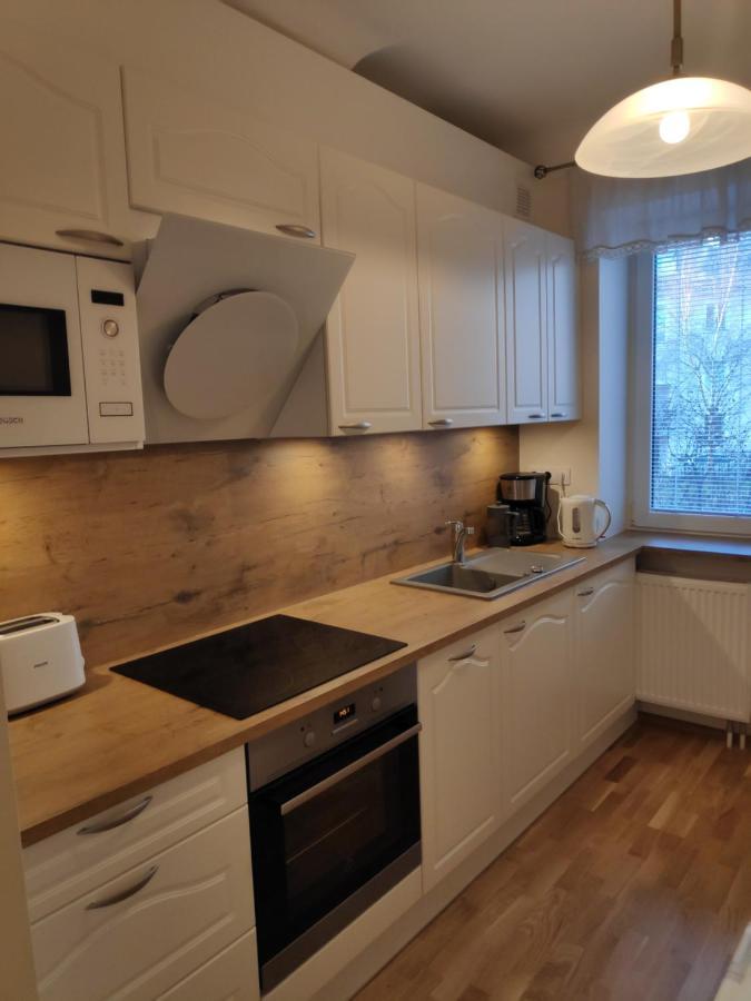 Majaka Apartment Tallinn Buitenkant foto
